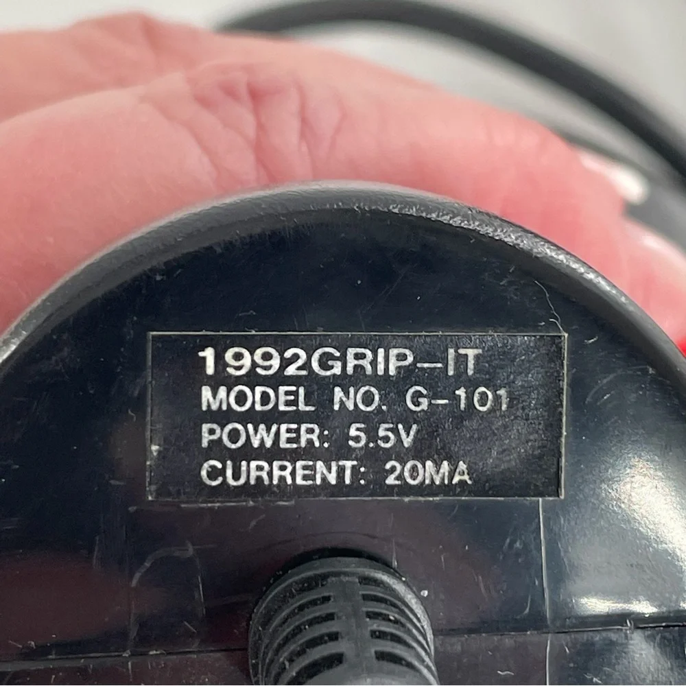 Richwide Technologies, Inc. (2) Grip-It - G-101 Controllers Joysticks